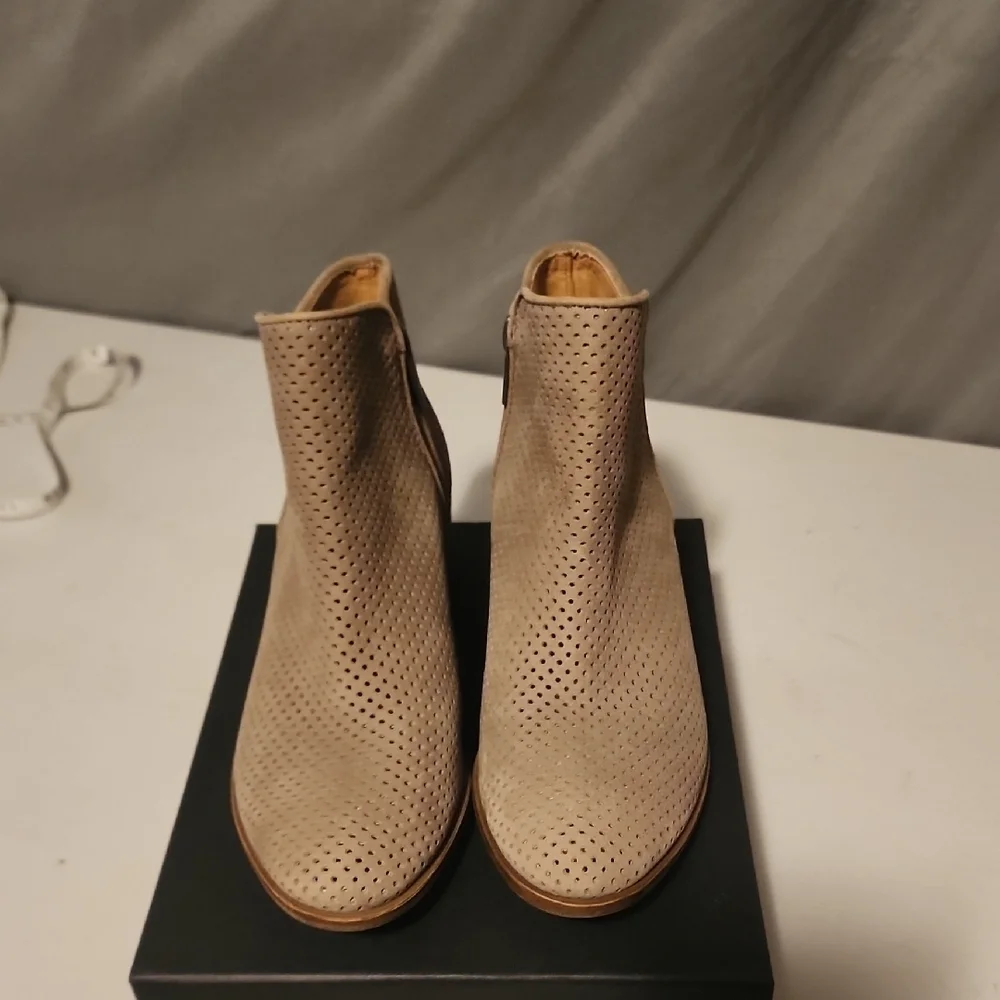 Lucky Brand Beige Perforated Ankle Booties